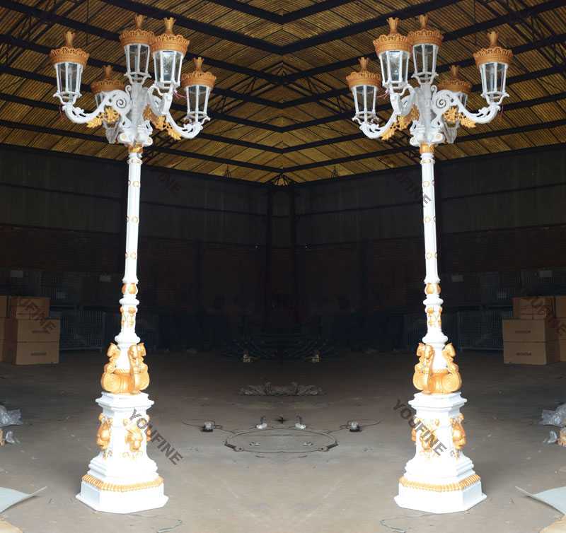 Modern garden wrought iron lamp post design for sale from China