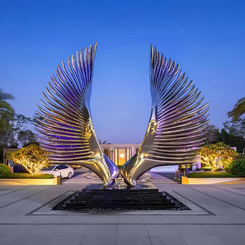 hot large wings sculpture projects