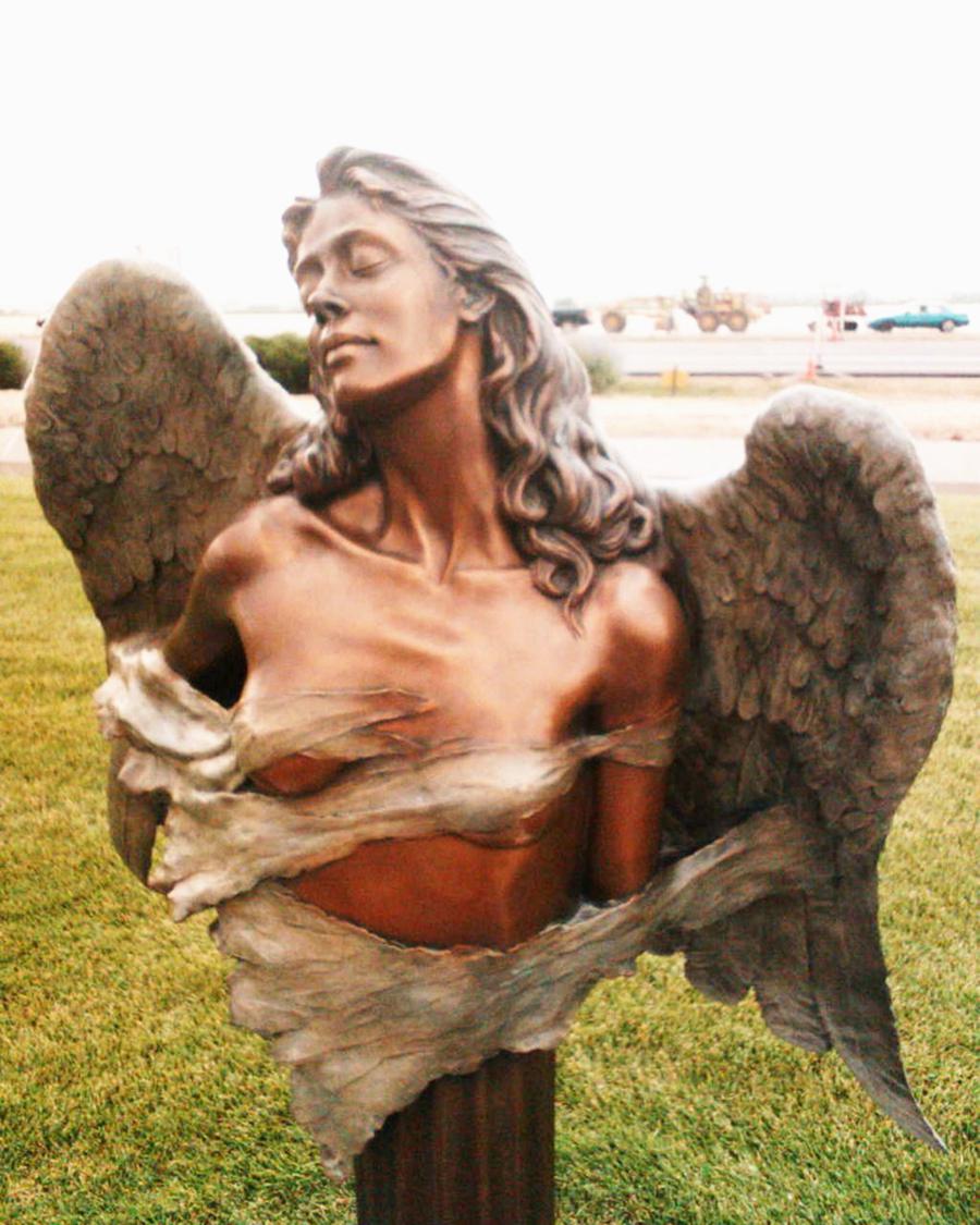 angel sculpture