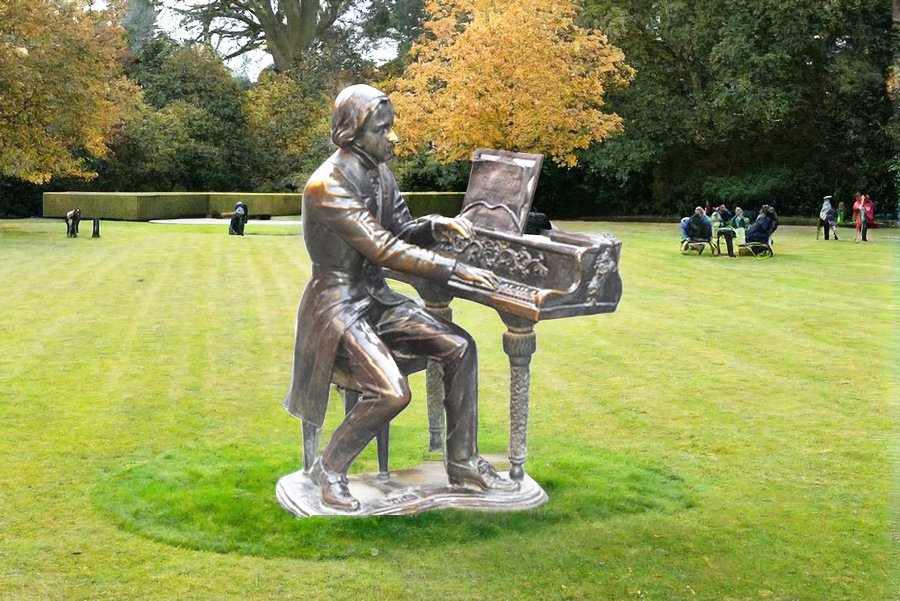 street pianist