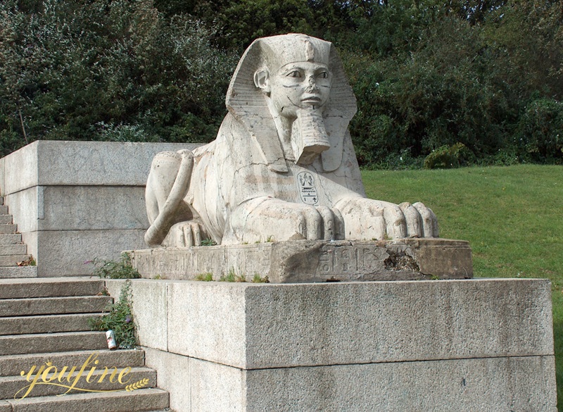 Great Sphinx sculpture