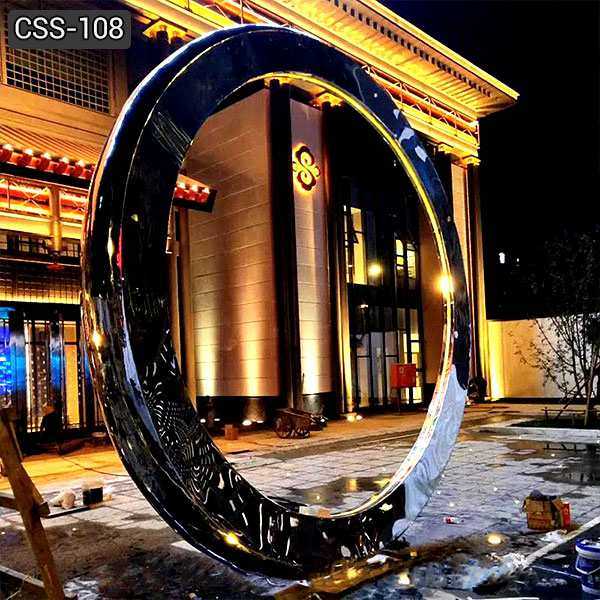 Modern Stainless Steel Ring Sculpture for Outdoor Decoration