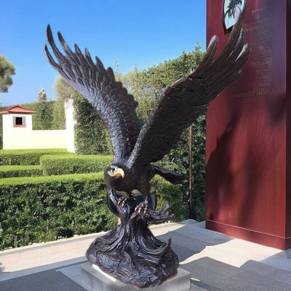 bronze eagle statue