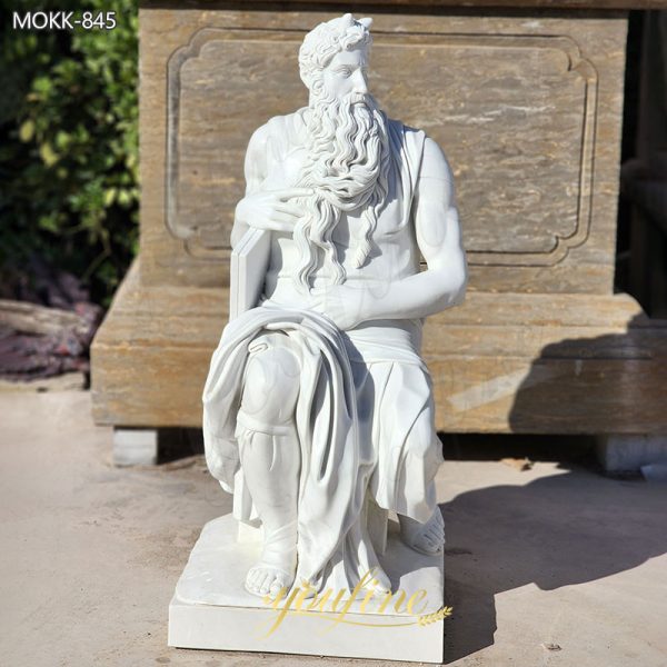 Famous-Michelangelo's-Marble-Statue-of-Moses-1