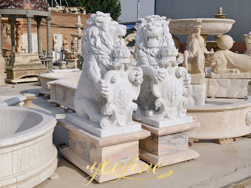 Natural Marble Lion Statue