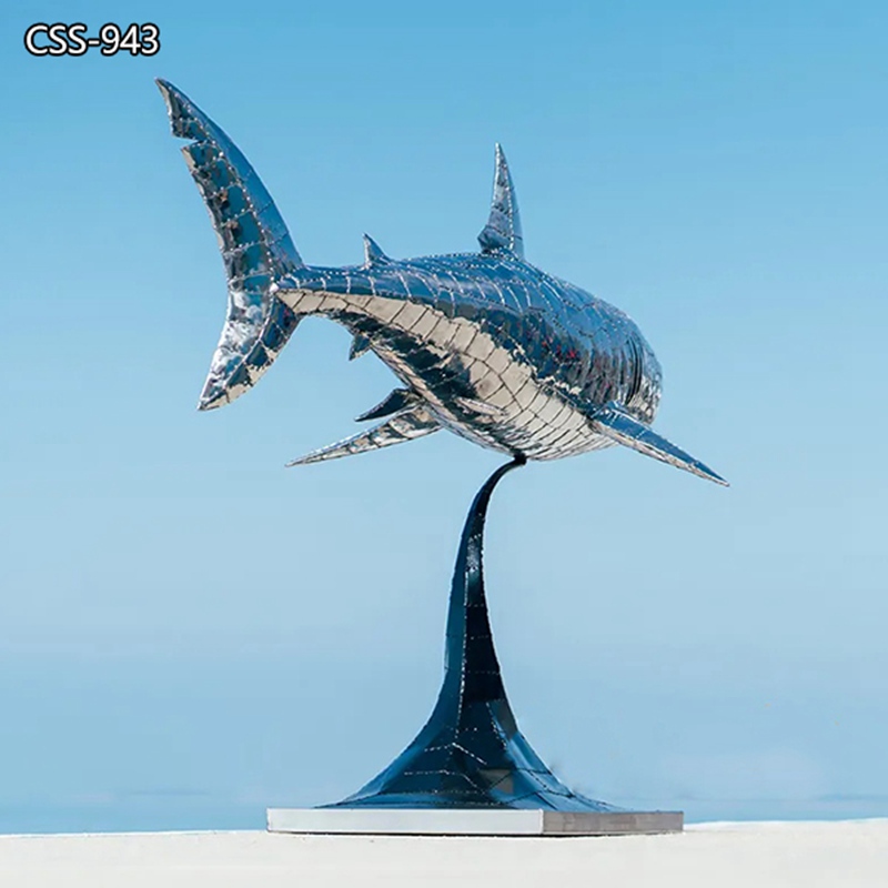 https://www.cnstatue.com/wp-content/uploads/2023/01/Large-Metal-Great-White-Shark-Sculpture-Modern-Art-Design-BOK1-402-2.jpg