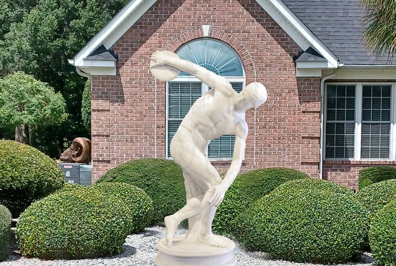 marble statue of discus thrower