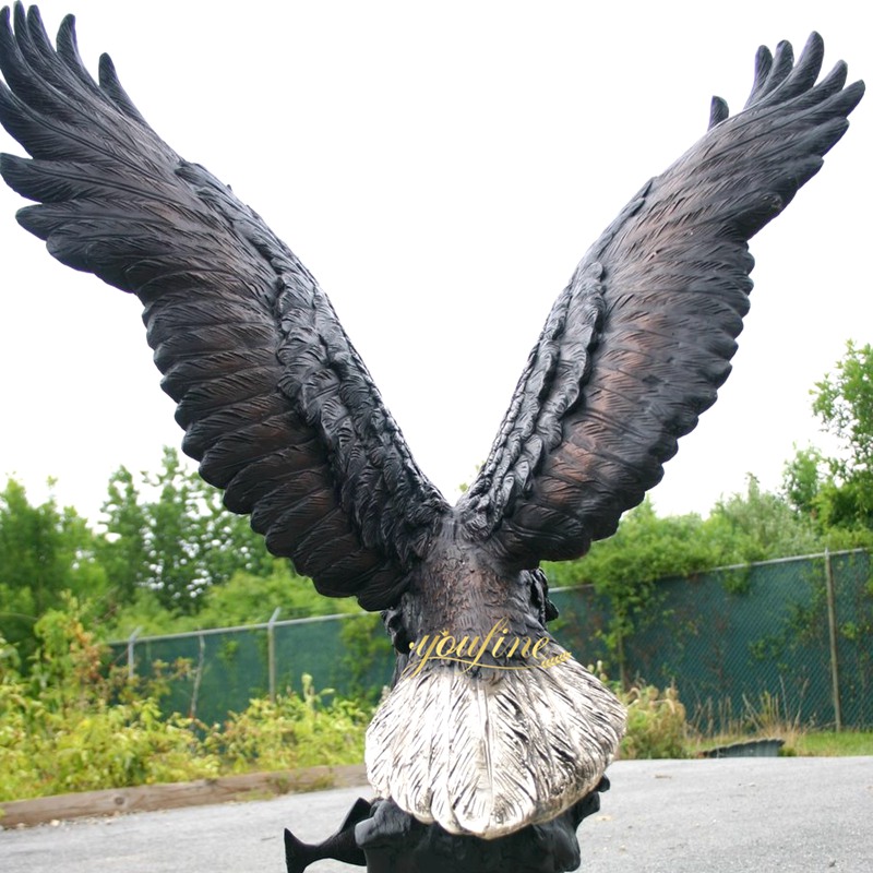 Life Size Bald Eagle Statue for garden