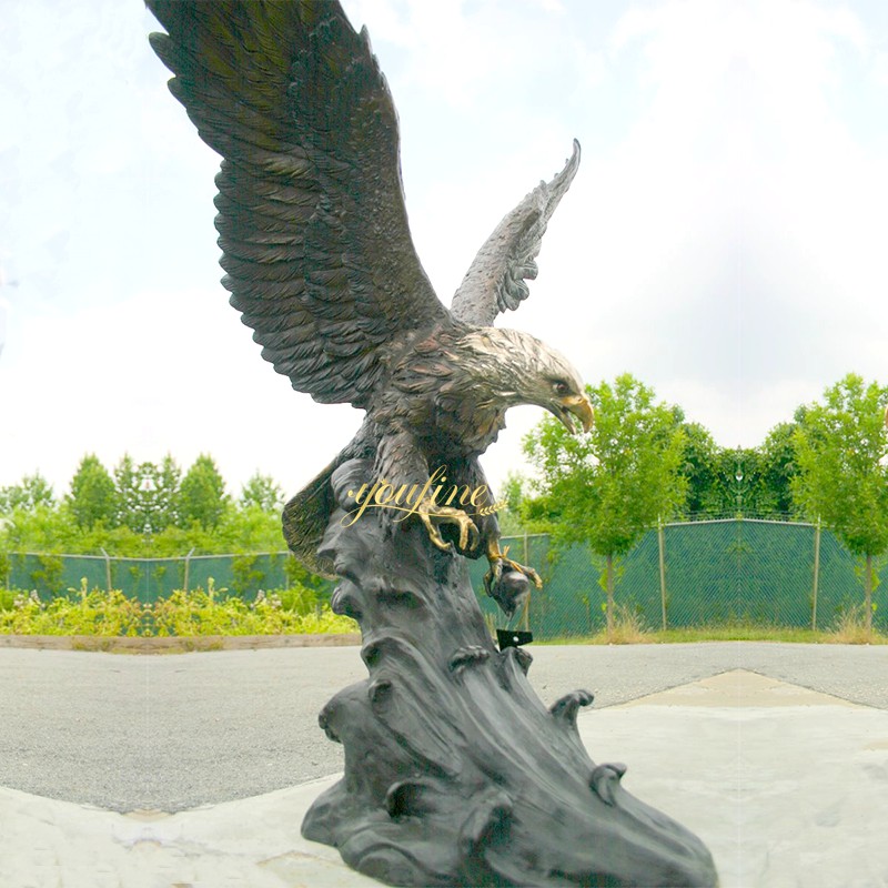 Life Size Bald Eagle Statue