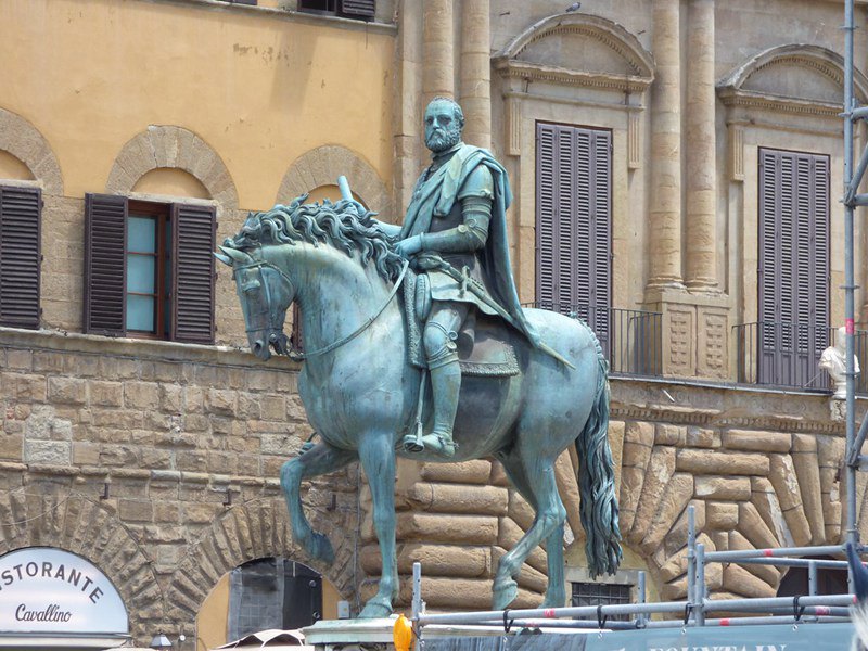 10.bronze Equestrian Statue of Cosimo I