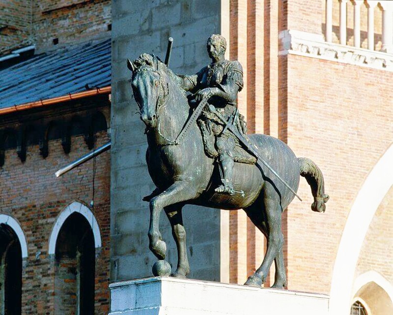 3equestrian-statue-of-gattamelata