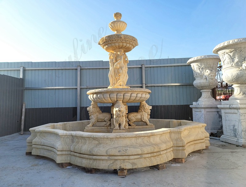 Roaring lion fountain design