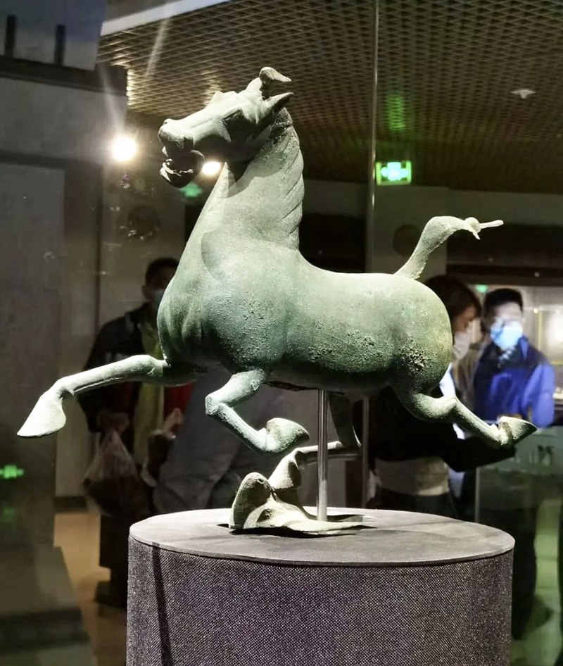 bronze The Flying Horse Of Gansu