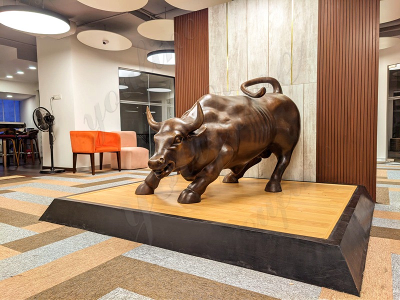 Bronze Life Size Bronze Bull Statue for Poland Customers