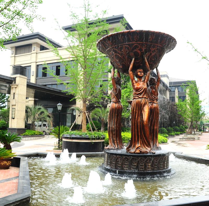 Bronze lady fountain statue