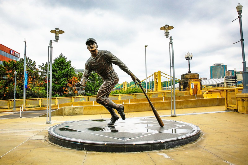 The Sporting Statues Project: Stan Musial: St Louis Cardinals