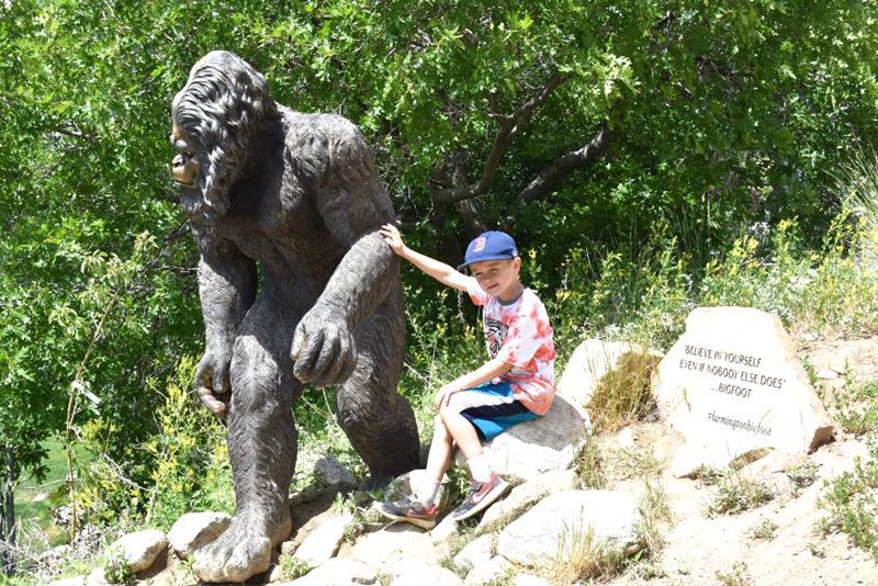 bigfoot garden statue