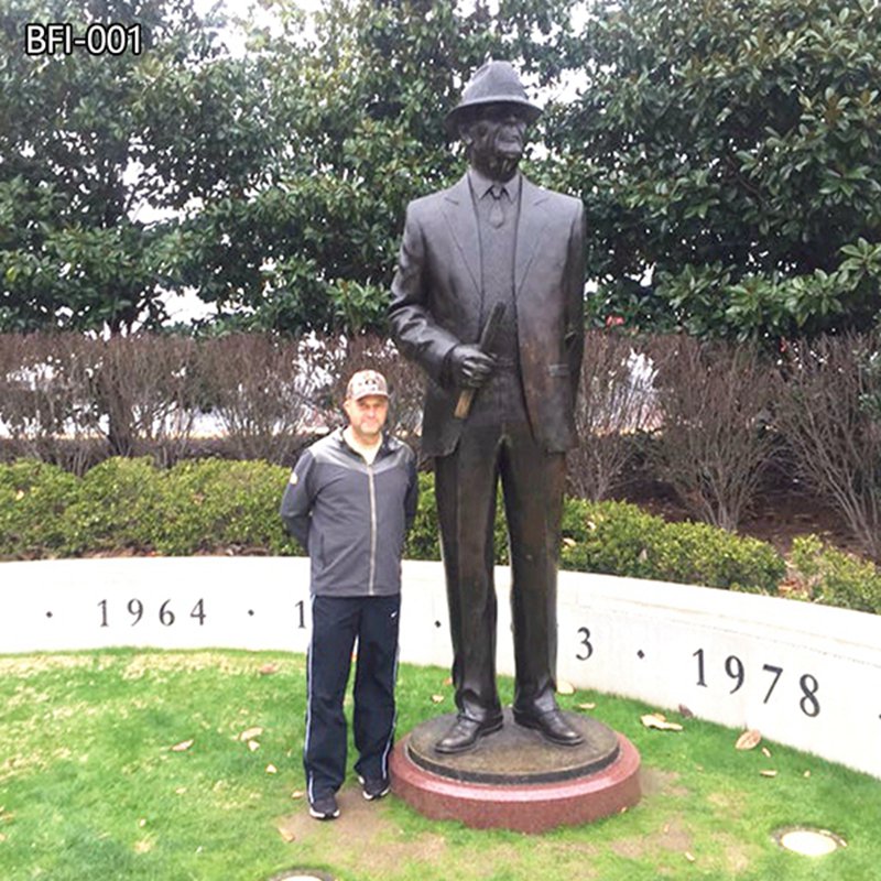 Bronze College Football Bear Bryant Statue Famous Figure Replica ...