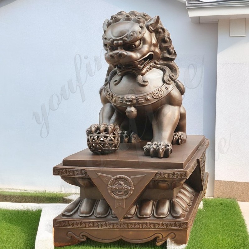 Lion Statue Foo Dogs