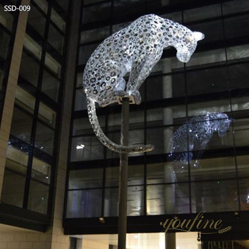 Modern Stainless Steel Leopard Sculpture for Building