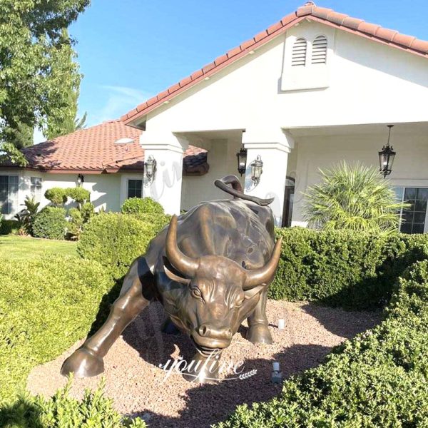 bronze bul statue