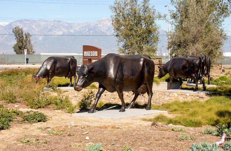 bronze Cow Statue