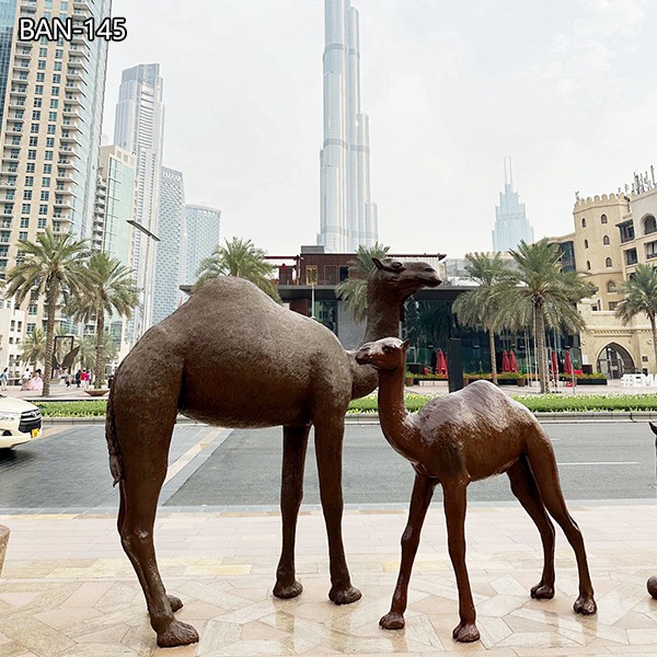 Family garden camel statues for sale