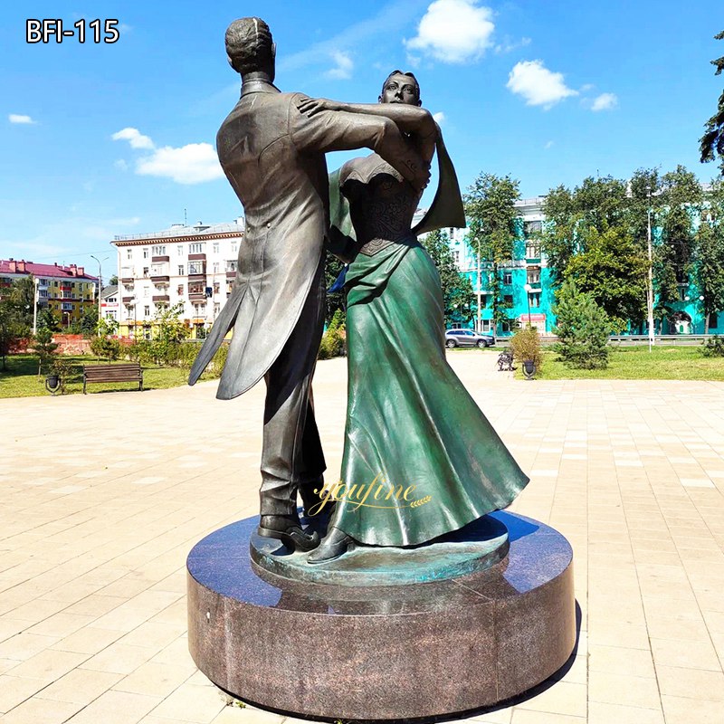 garden dancing couple statue